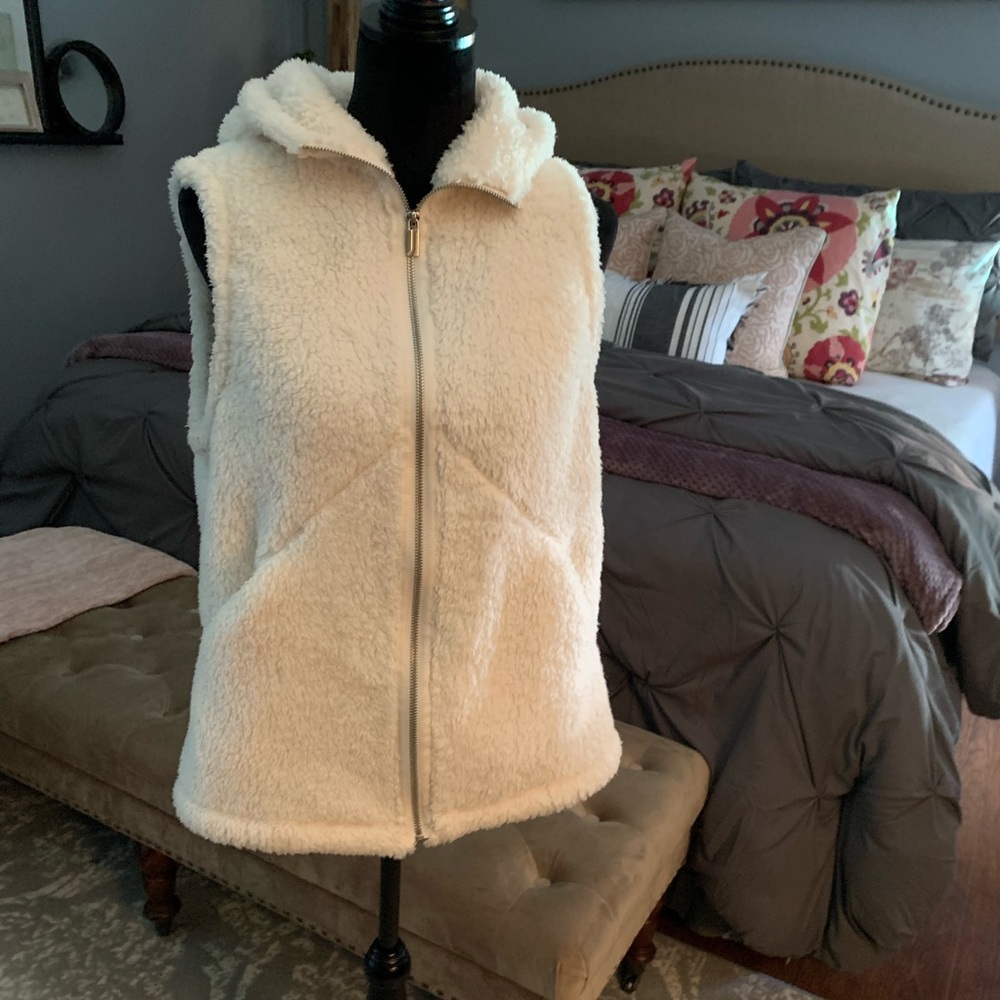 Fluffy hooded vest